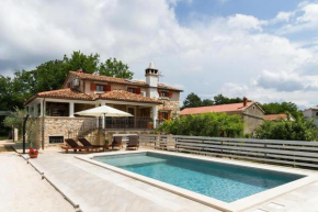 Ferienhaus Matija Mit Pool